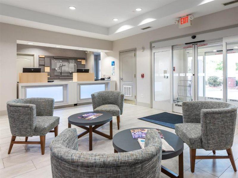 Holiday Inn Express Hotel & Suites Lagrange I-85 By Ihg Exterior foto
