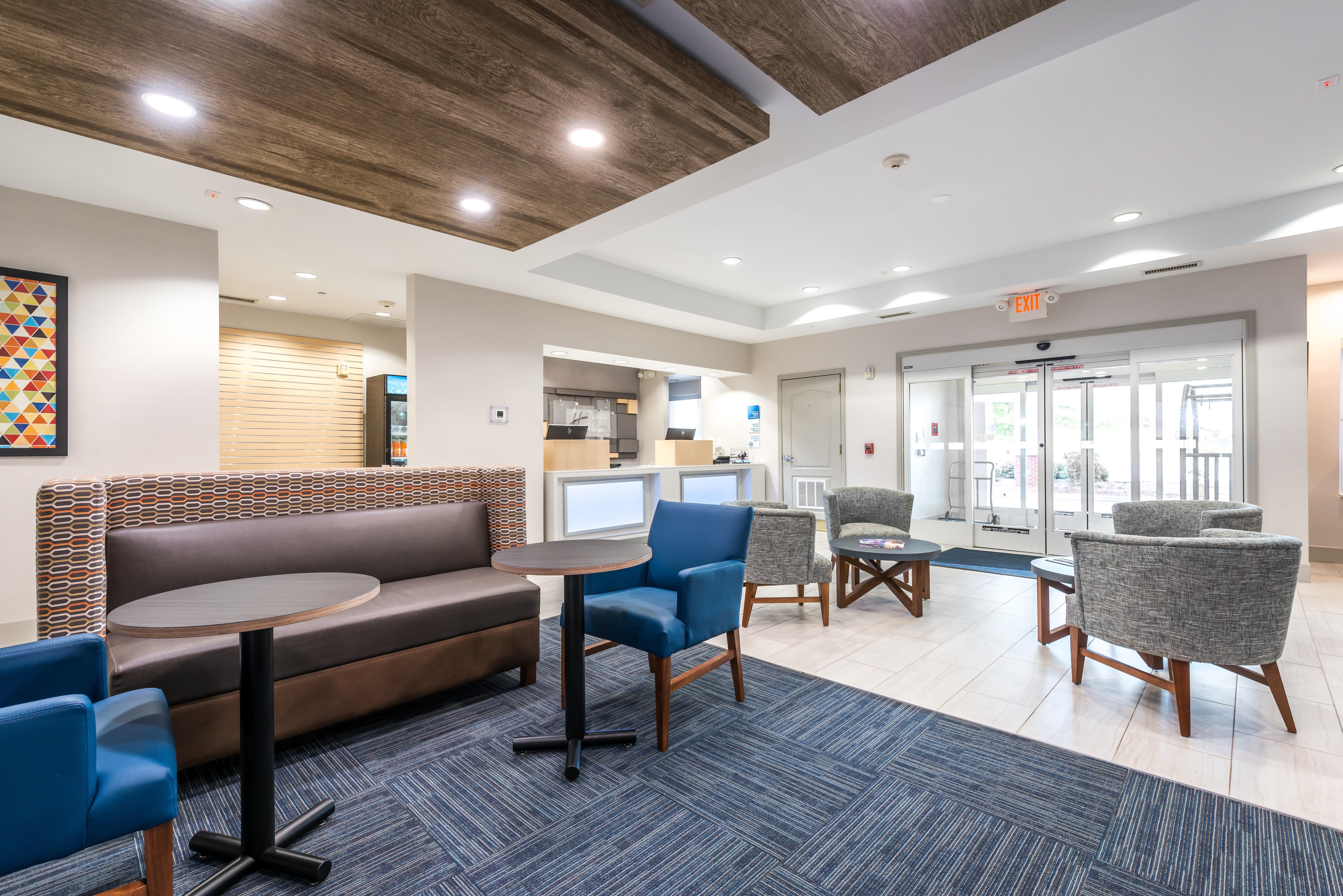 Holiday Inn Express Hotel & Suites Lagrange I-85 By Ihg Exterior foto