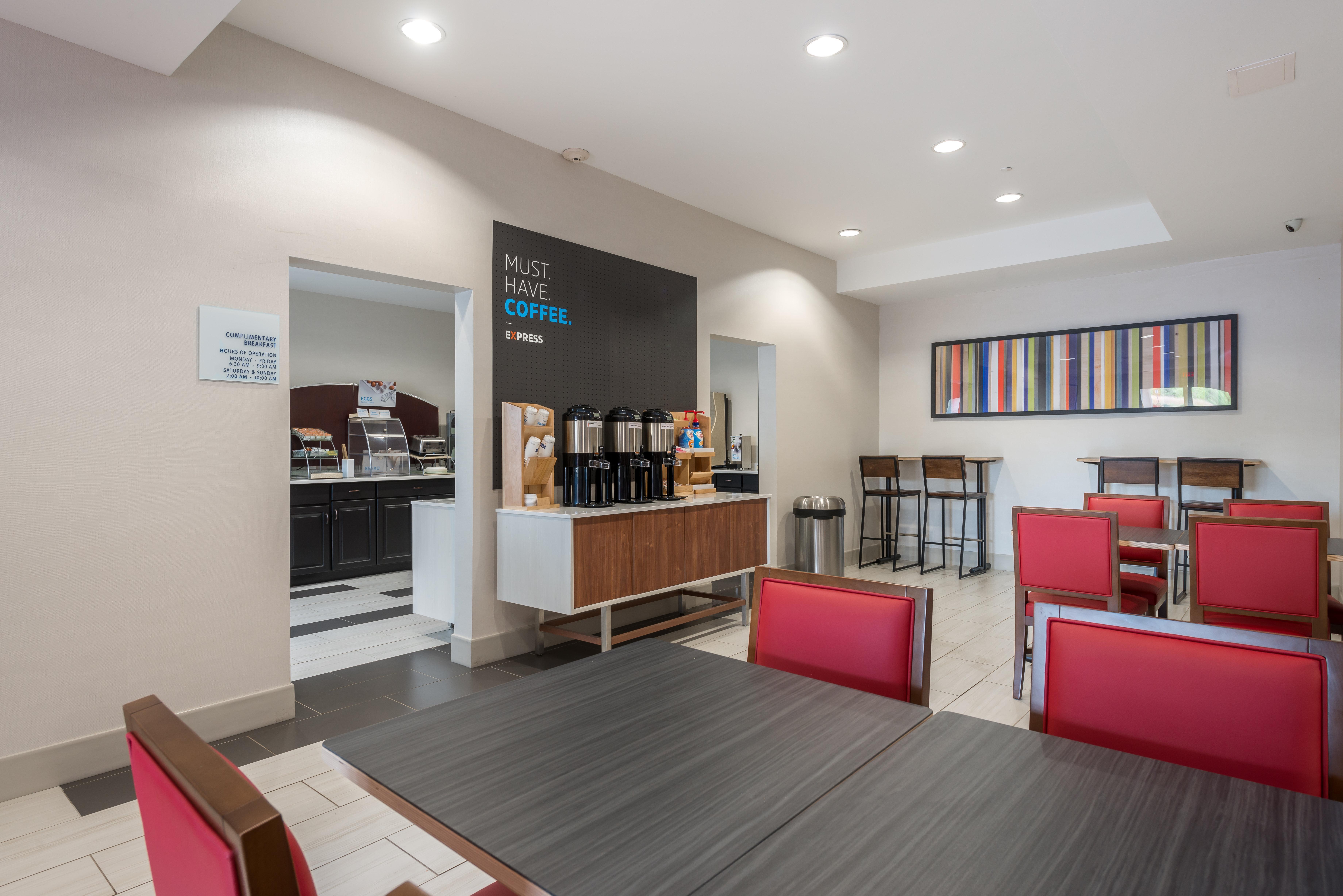 Holiday Inn Express Hotel & Suites Lagrange I-85 By Ihg Exterior foto